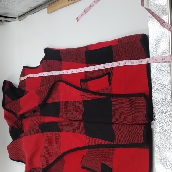 ETWO women's medium red/black plaid big collar vest w/pockets - Picture 6 of 9